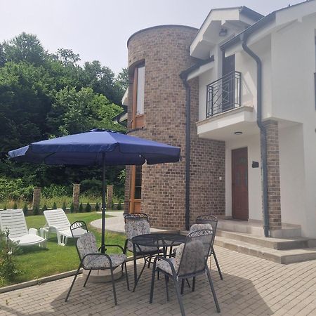 Crown House Aparthotel Vrnjačka Banja Εξωτερικό φωτογραφία