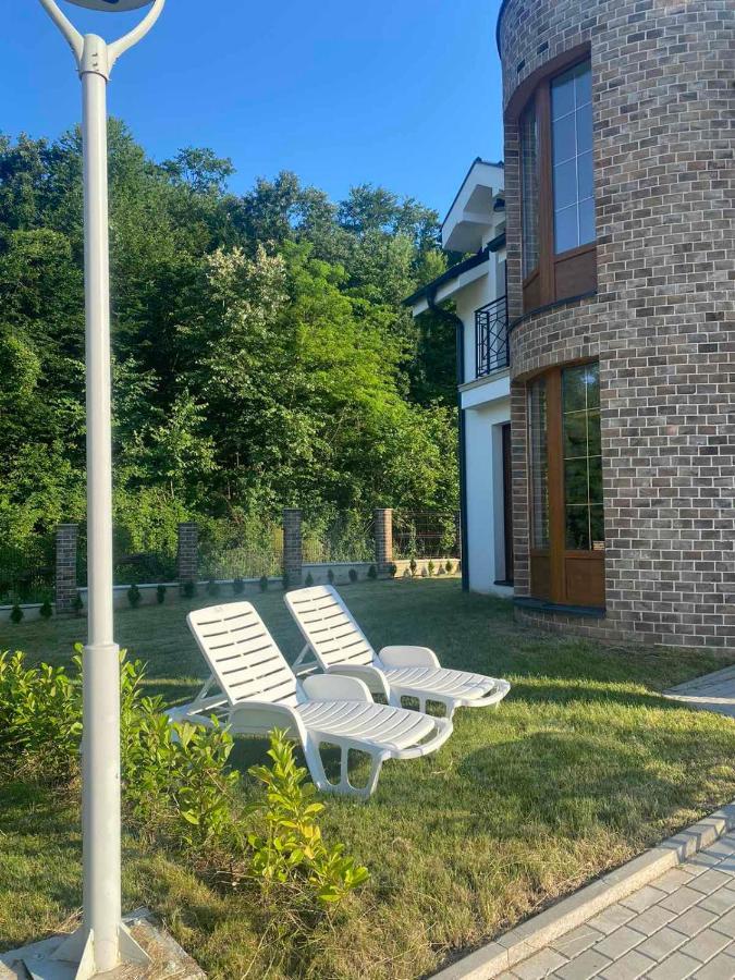 Crown House Aparthotel Vrnjačka Banja Εξωτερικό φωτογραφία