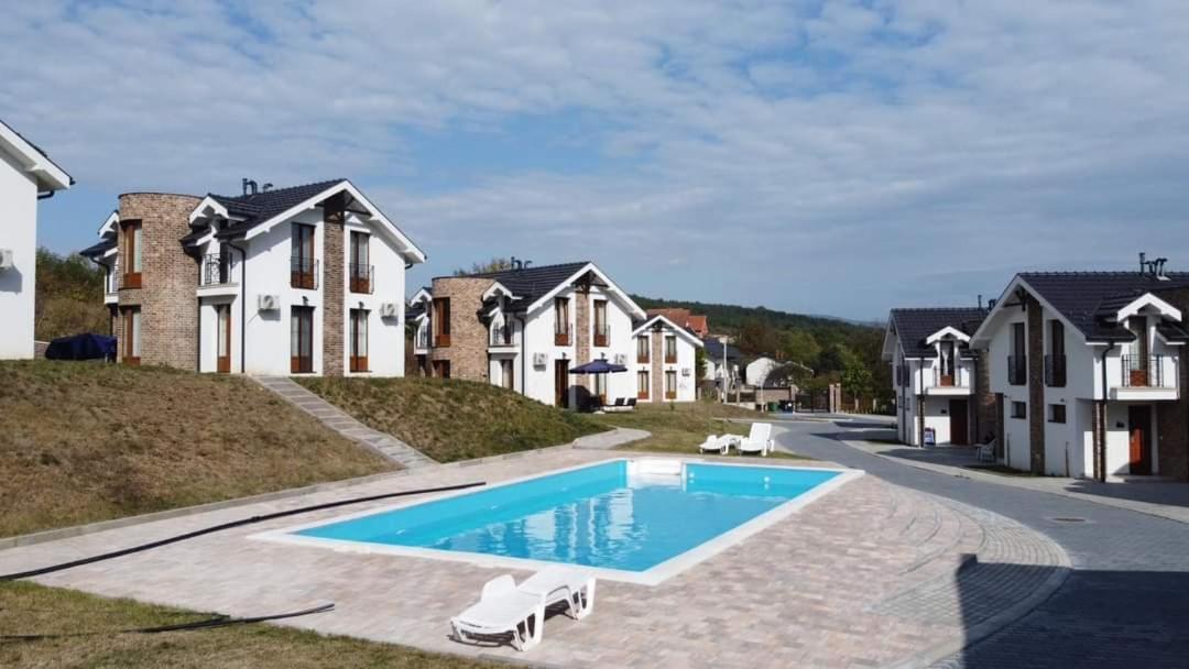 Crown House Aparthotel Vrnjačka Banja Εξωτερικό φωτογραφία