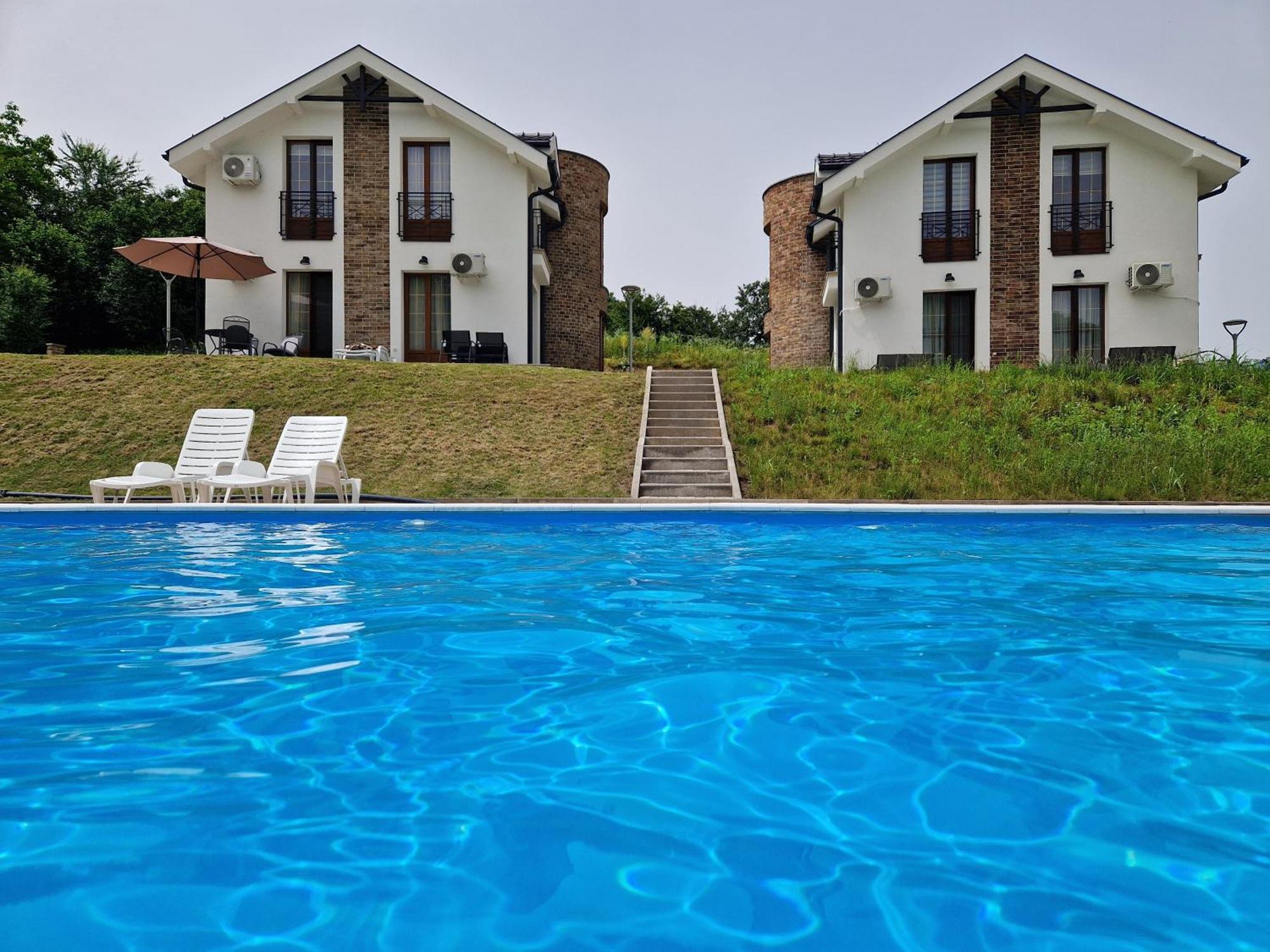 Crown House Aparthotel Vrnjačka Banja Εξωτερικό φωτογραφία